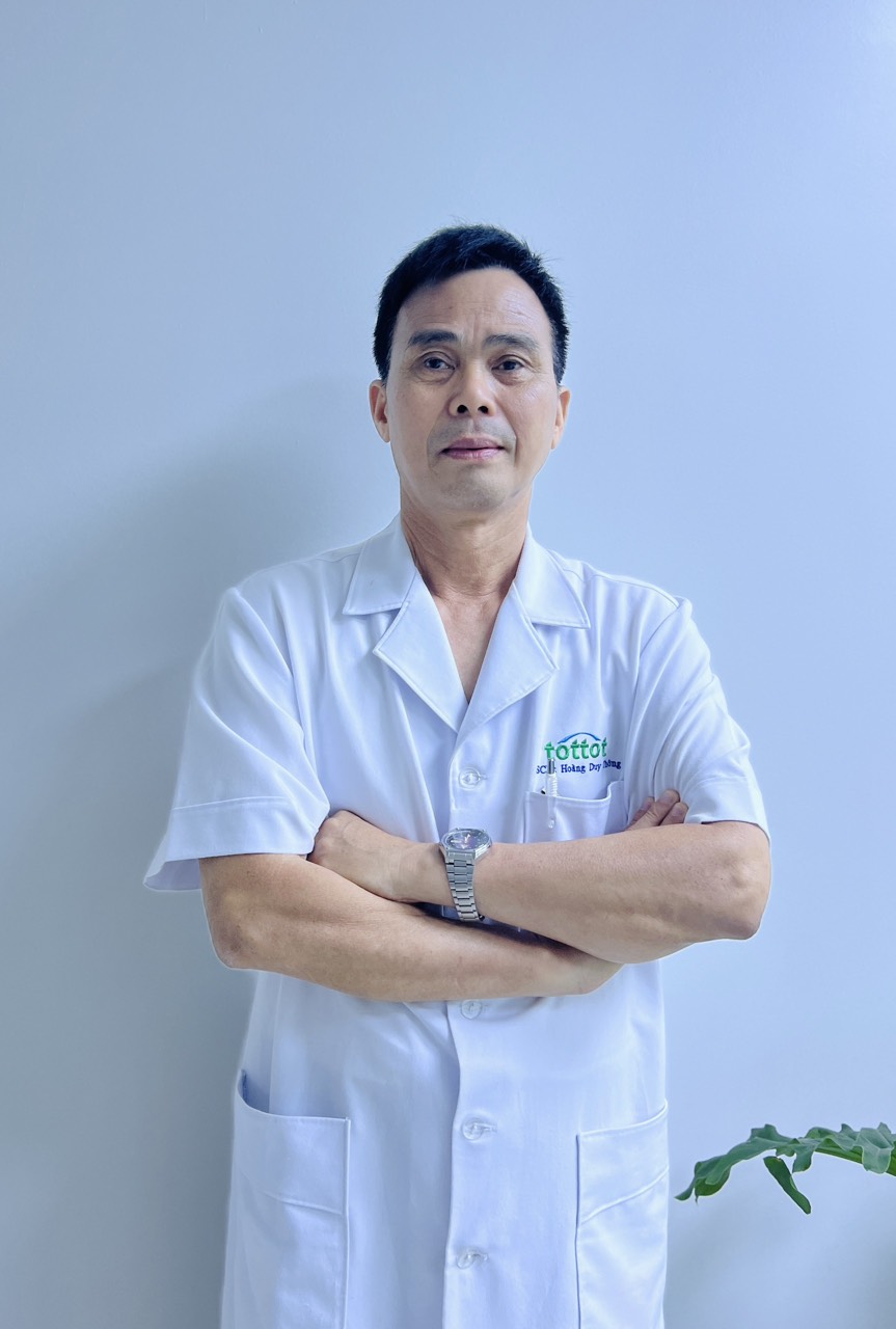 NIỀM HẠNH PHÚC CỦA NGƯỜI BÁC SĨ KHI BỆNH NHÂN RỜI XE LĂN ĐỨNG DẬY CHỈ SAU 2 BUỔI TẬP